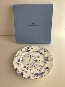 C431 新品　未使用　廃盤　WEDGWOOD/ウェッジウッド　BLUE PLUM/ブループラム　ディナープレート　27cm 大皿　箱入