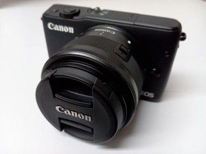 ジャンク Canon EOS M10