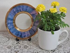 室内用植木鉢・果肉植物・花・カップ＆ソーサー型・受け皿はラスター大理石仕上げに太い２４金線仕上げ　