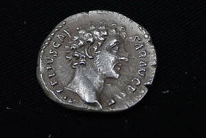 ガンダーラ　ローマ　銀貨　コイン　五賢帝マルクスアウレリウス