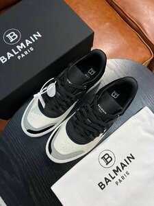 新品　BALMAIN　バルマン　メンズ　スニーカー　スポーツシューズ　39-44　サイズ選択可能　3741