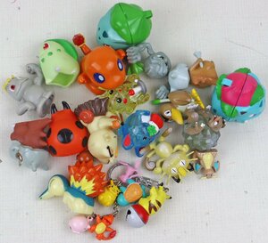 S◎中古品◎『ポケモングッズ まとめ売り』 ポケットモンスター 指人形/フィギュア/ストラップ他 ピカチュウ/ヒトカゲ/フシギダネ他