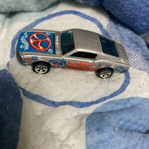 ホットウィールhotwheelsマスタングgtmustungアメ車