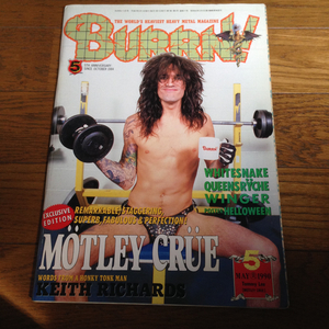 デッドストック シンコーミュージック BURRN! 1990年5月号 MOTLEY CRUE HELLOWEEN