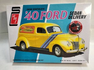 AMT　1/25　40 FORD SEDAN DELIVERY