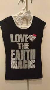 送料無料★数回着用★EARTH MAGIC アースマジック 半袖Tシャツ サイズ140（130）黒 ブラック 女の子 リボンレース 後ろかわいい 
