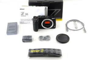 ★ほぼ新品★　Nikon ニコン ミラーレス一眼 Z30 ボディ ★ショット数 1035回