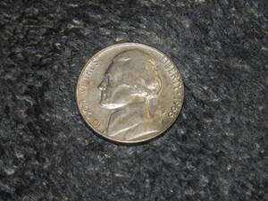 【訳あり】 アメリカ／５セント硬貨／１９６６年☆ 28