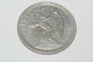 チリ　1ペソ白銅貨　1933年　コンドル 　　直径約29mm　　