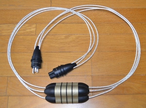  High Fidelity Cables Orchestral 2m 電源ケーブル 精緻で雄大、有機的な再生 ドライカーボンプレート付き 大型連休バーゲン