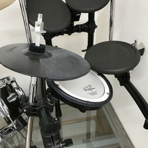 和歌山市引取限定【中古】電子ドラム Roland TDシリーズ [jgg]