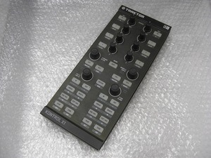 期間限定セール ネイティブインストゥルメンツ NATIVE INSTRUMENTS 【ジャンク品】 MIDIコントローラー TRAKTOR KONTROL X1