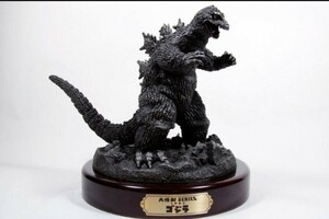 激レア☆ゴジラノミネート誕生60周年1/300ブロンズ像Super rare ☆ Godzilla, 60th anniversary of nomination birth 1/300 bronze statue