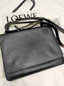 未使用タグ付き　LOEWE　ロエベ　ガセットフラットメッセンジャーバッグ　