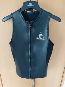 サーフィン＆海水浴用のベストジャケットLサイズ