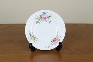 ロイヤルドルトン　アルカディア　プレート16.7cm　ケーキ皿　ROYAL DOULTON　ヴィンテージ　セカンド品　つ380