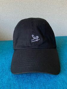 WEGOウィゴー☆女の子キャップ　黒ブラック× Sup フリーサイズ　ユニセックス 美品