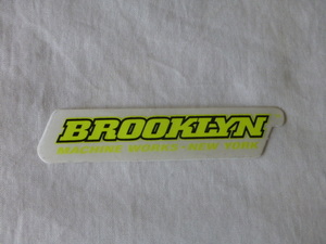 BROOKLYN MACHINE WORKS・NEW YORK ステッカー 蛍光イエローｘブラック BROOKLYN MACHINE WORKS・NEW YORK