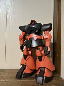 【1/60】バンダイ HY2M シャア専用 リックドム 【完成品/ジャンク】 プラモデル ガンプラ ガンダム