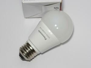 【未使用】 Panasonic　LDA5LGK40ESW　LED電球　電球色　広配光タイプ　密閉形器具対応　電球40W形相当