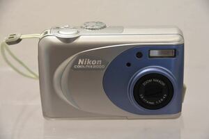 コンパクトデジタルカメラ Nikon ニコン COOIPIX 2000 X4