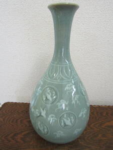 青磁花瓶壺（け395）