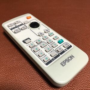 冒険価格！EPSON エプソン　145258700　プロジェクターリモコン　リモコン 動作品。