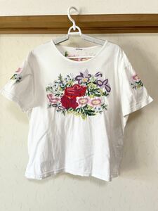 ET ROCHE 花刺繍付き Tシャツ トップス カットソー 白 ホワイト