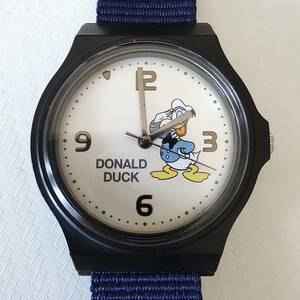 ◆ドナルドダック　クオーツ腕時計