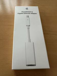 Apple Thunderbolt to Gigabit Ethernet Adapter MD463ZM/A