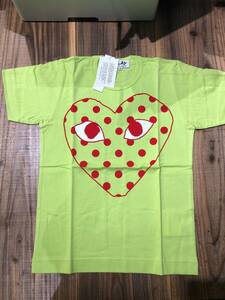 COMME des GARCONS PLAY Tシャツ　黄緑×赤ドットハート　レディースMサイズ　AZ-T275-2