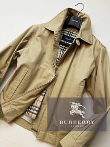 M23【Tシャツにさっと着こなす】美品　定価14万●BURBERRY LONDON●ライナー付き●コットンブルゾン　ジャケット　バーバリーコート メンズ