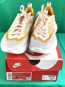 新品 W NIKE VISTA LITE SE CJ1649 001 22.5cm 送料込み