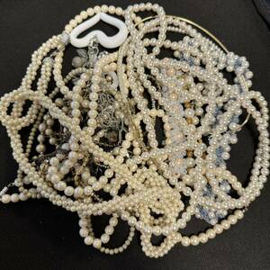 ヴィンテージ アクセサリー　ネックレス　パール　真珠　まとめ売り　まとめて　大量　アンティーク　昭和レトロ　イミテーション