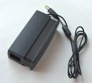 Apple製 Macintosh PowerBook 45W AC Adapter M4896 筐体補修品 