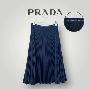 [美品] プラダ PRADA /プリーツスカート ネイビー 40 ウエストゴム ロゴ入り