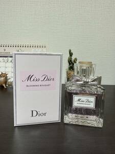 MISS DIOR BLOOMING BOUQUET EDT 香水　10ML