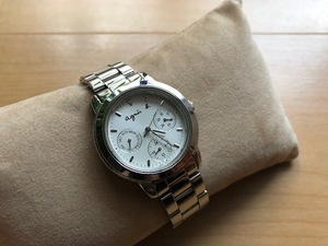 良好 良デザイン agnes.b アニエスベー デイデイト シルバー×ホワイト系 純正SSブレス V33J クオーツ ボーイズ 腕時計