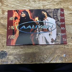 ナ HIPHOP,R&B AALIYAH - THE ONE I GAVE MY HEART TO / HOT LIKE FIRE シングル TAPE 中古品