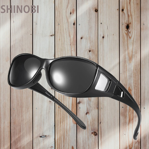 メガネの上から着用できる 偏光サングラス オーバーサングラス 色：ブラック UVカット400 紫外線カット ドライブ ゴルフ 釣り アウトドア