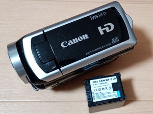 キャノン ビデオカメラ Canon iVIS HF11 動作未確認 現状渡し 最低落札無し 1円スタート 売り切り M31 M32 とバッテリー ACアダプター共用?