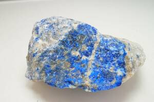 フェルメール ブルー30年前の在庫なので上質!藍色が綺麗な上質アフガニスタン産ラピスラズリ/ラピス/ウルトラマリンブルー原石/487ct