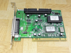 ★Adaptec アダプテック PCI SCSIカード AHA-2940AU 送料230円 