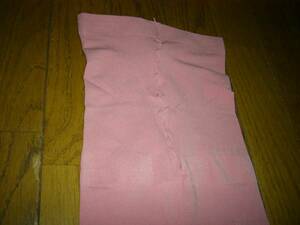 ひざ下丈　スパッツ　M～Lサイズ　光沢のピンク系　裾にライトストーン付き　可愛いよ　未使用