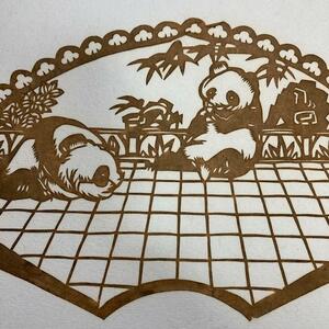 中国　パンダの切り絵　色紙　金色　送料無料