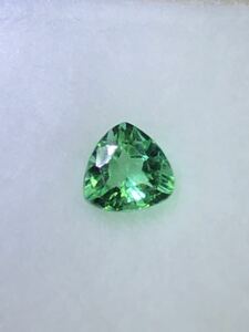 【成分分析ソ付き】鮮やか緑色 パライバトルマリン　0.426ct