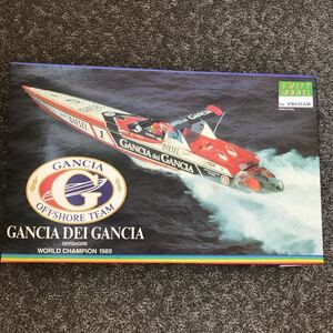 PROTAR POWER BOATプラモデル　1/40スケール パワーボート GANCIA DEI GANCIA OFFSHORE 1989