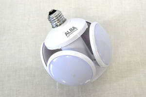 ALBA サッカー型LEDライト 明るいです 中古品