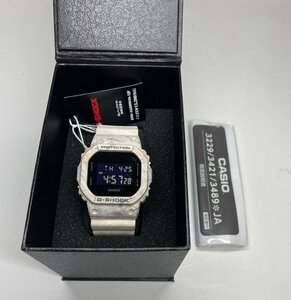 カシオ CASIO G-SHOCK Gショック　DW-5600WM 腕時計