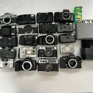 1円~ フィルムカメラまとめ MINOLTA YASHICA FUJIFILM RICOH FUJI FUJICA Kyocera Polaroid など (ジャンク品 動作未確認 GK70124)